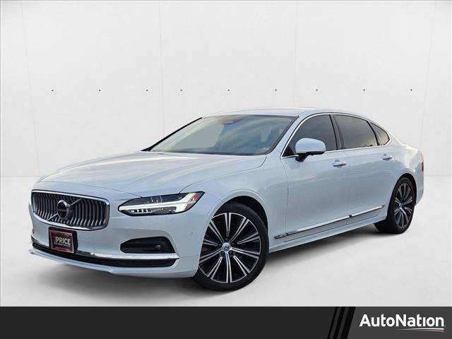 2022 Volvo S90