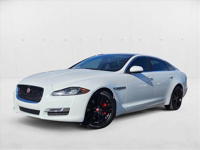 2017 Jaguar XJ