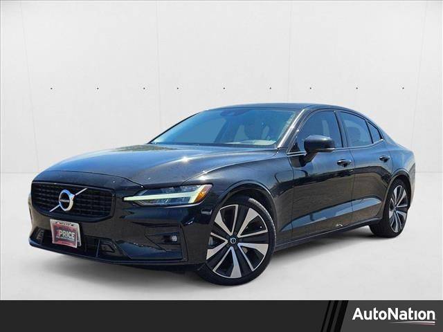 2022 Volvo S60