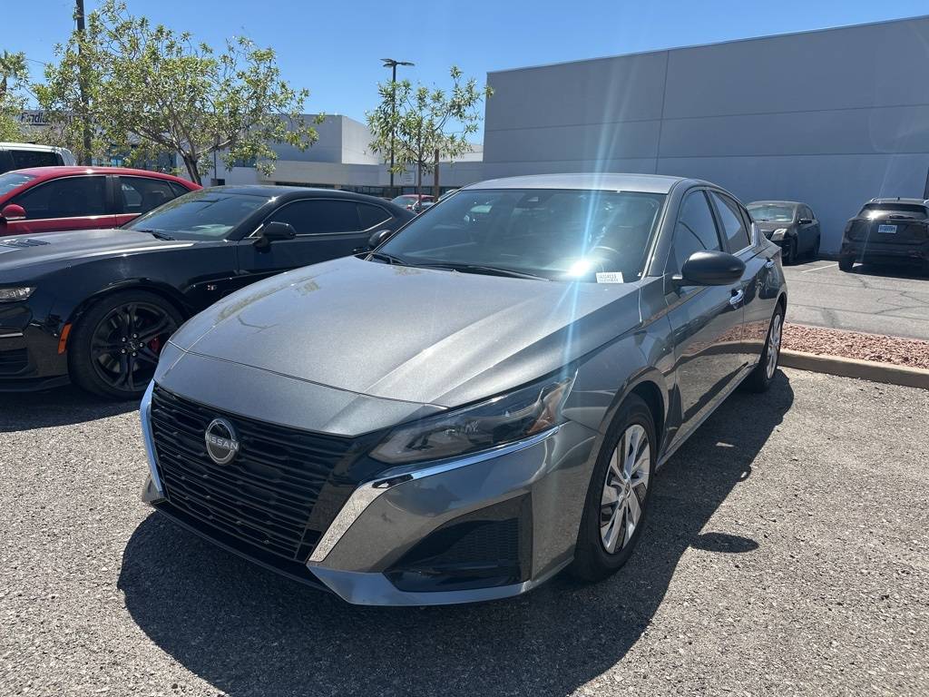 2025 Nissan Altima