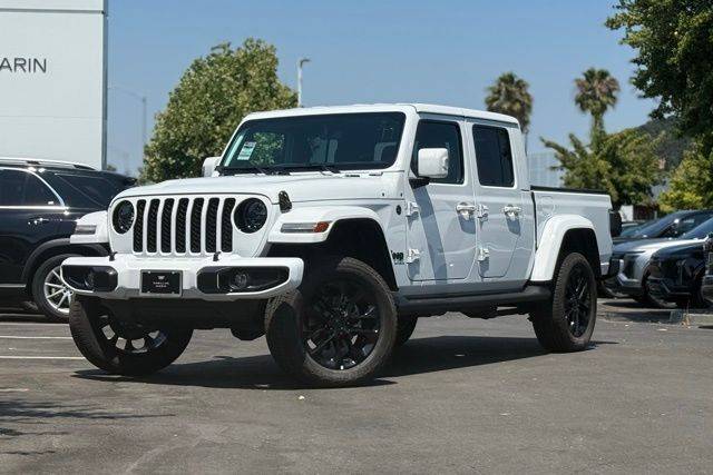 2023 Jeep Gladiator