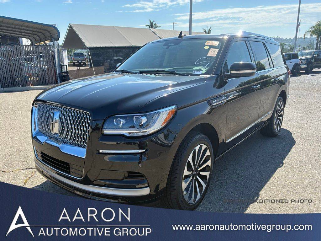 2024 Lincoln Navigator