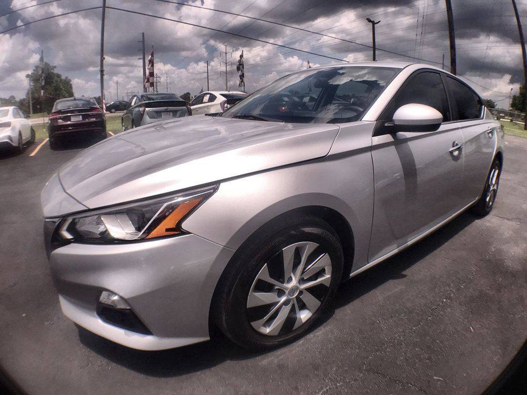 2020 Nissan Altima
