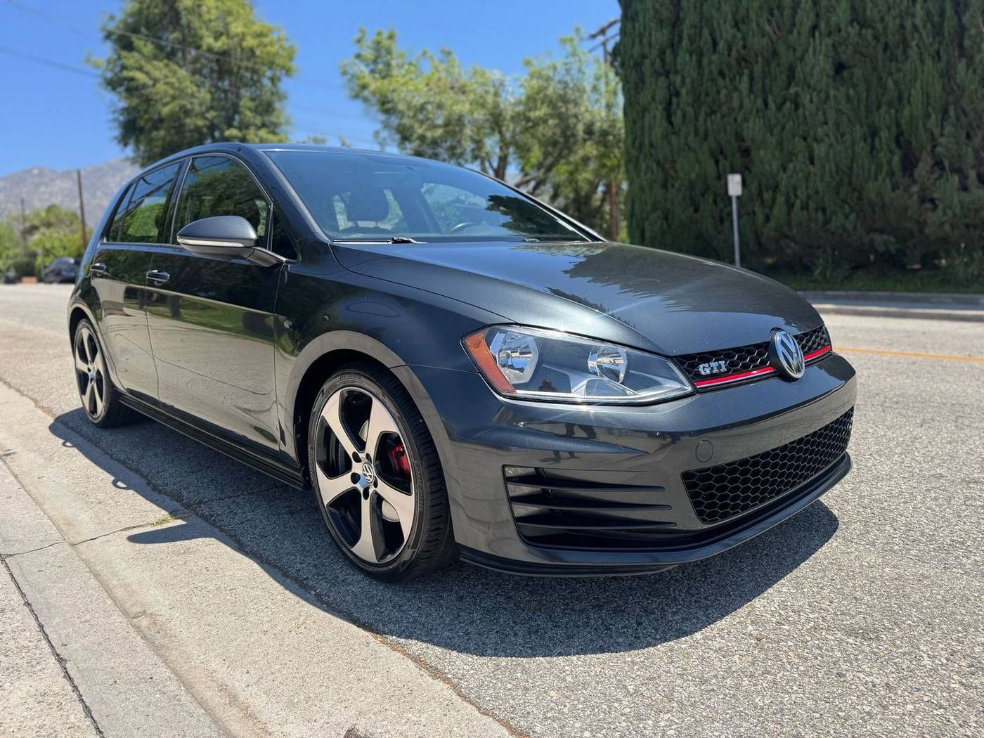 2017 Volkswagen Golf Gti