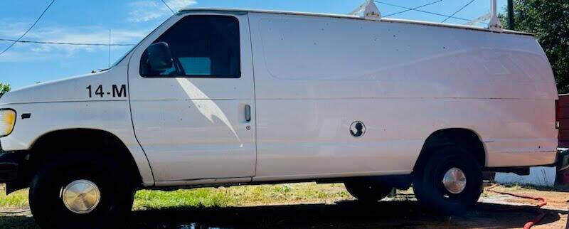 2001 Ford Econoline Cargo Van