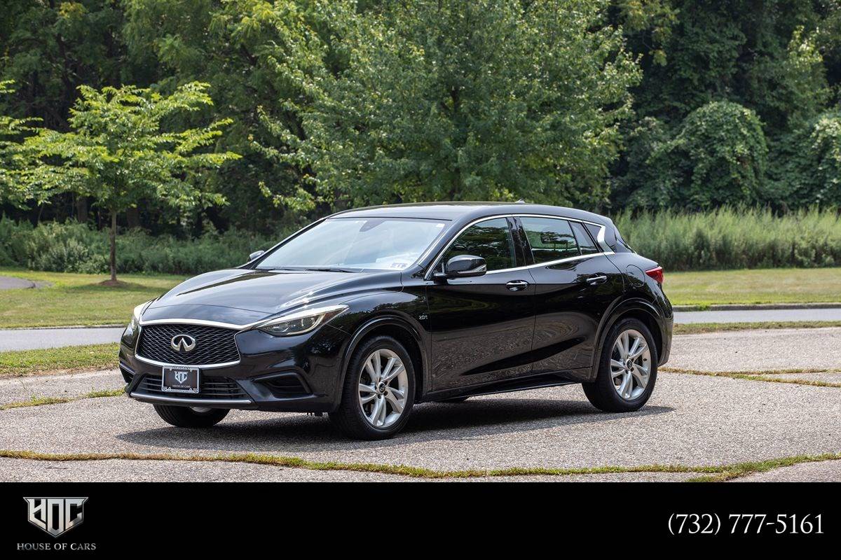 2017 Infiniti QX30