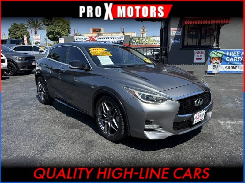 2017 Infiniti QX30
