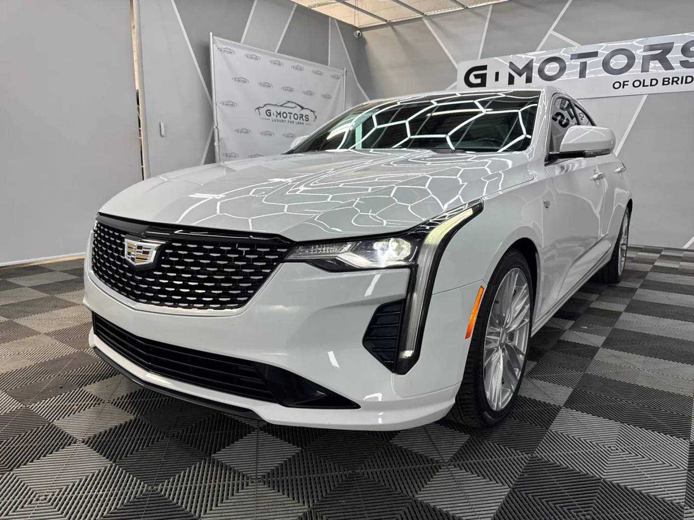 2021 Cadillac CT4