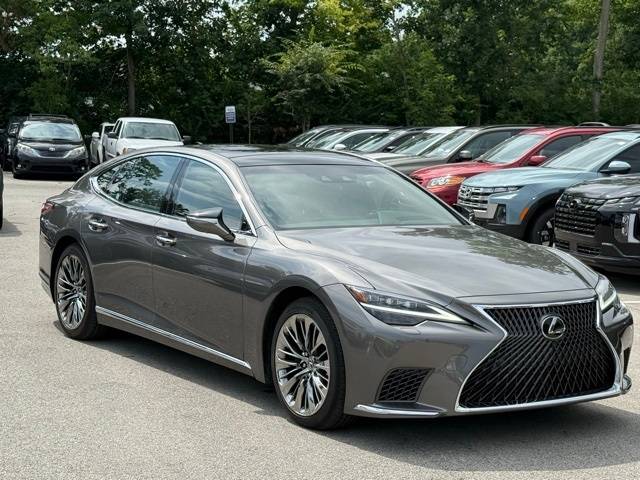 2022 Lexus LS