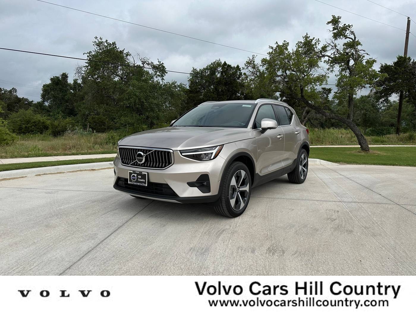 2024 Volvo XC40