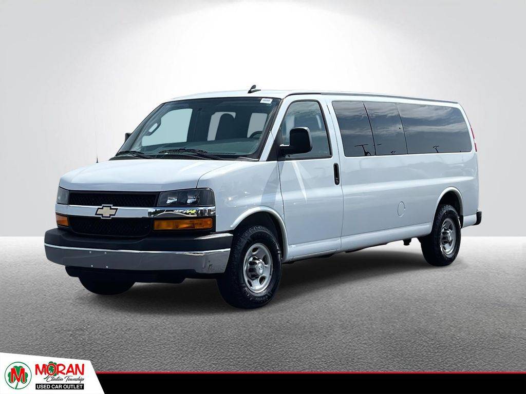 2016 Chevrolet Express Passenger