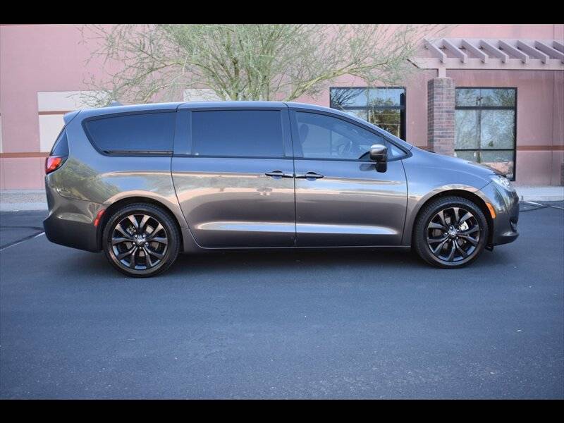 2019 Chrysler Pacifica