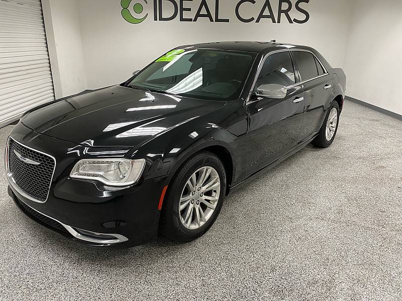 2017 Chrysler 300