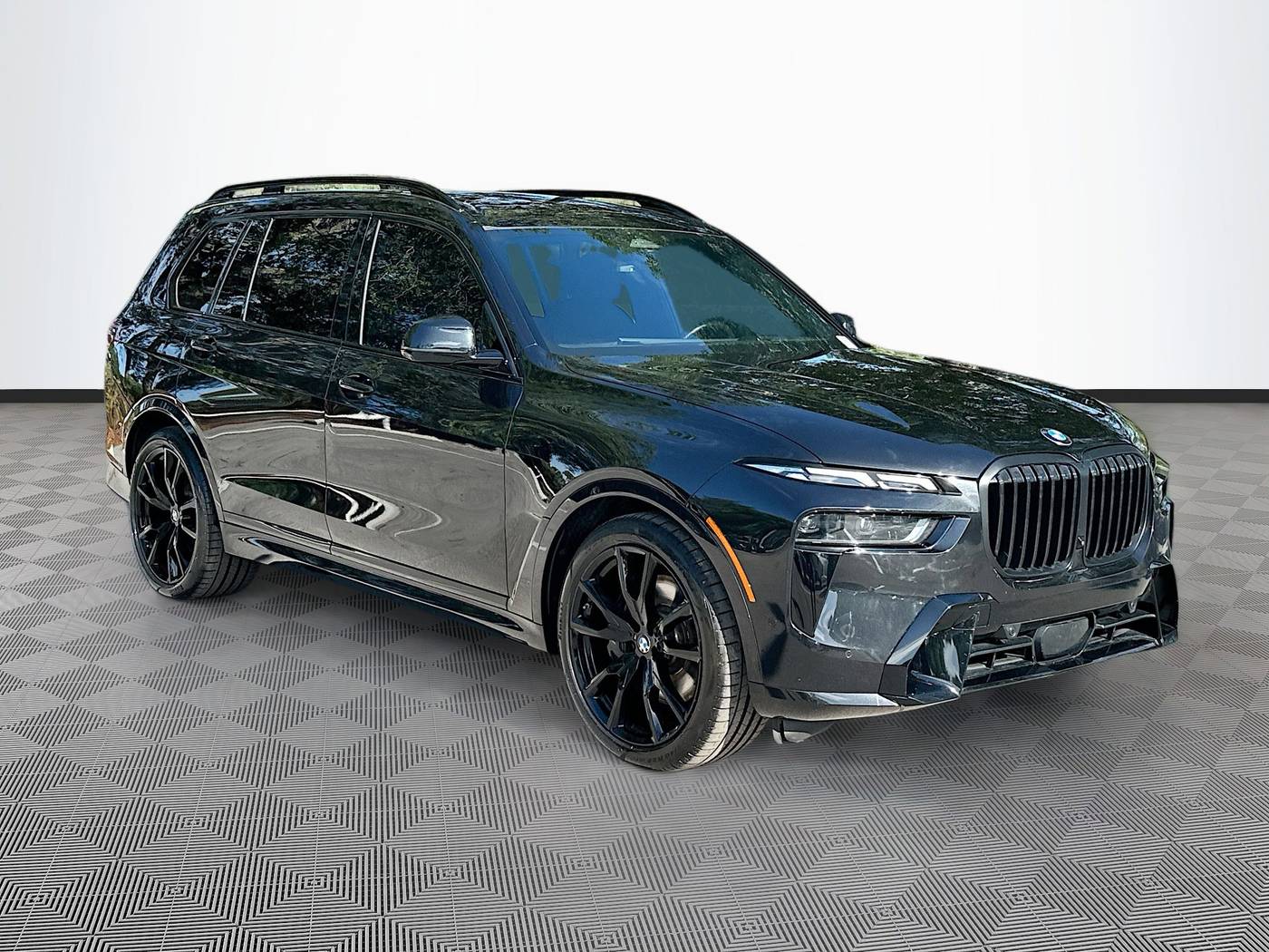 2023 BMW X7