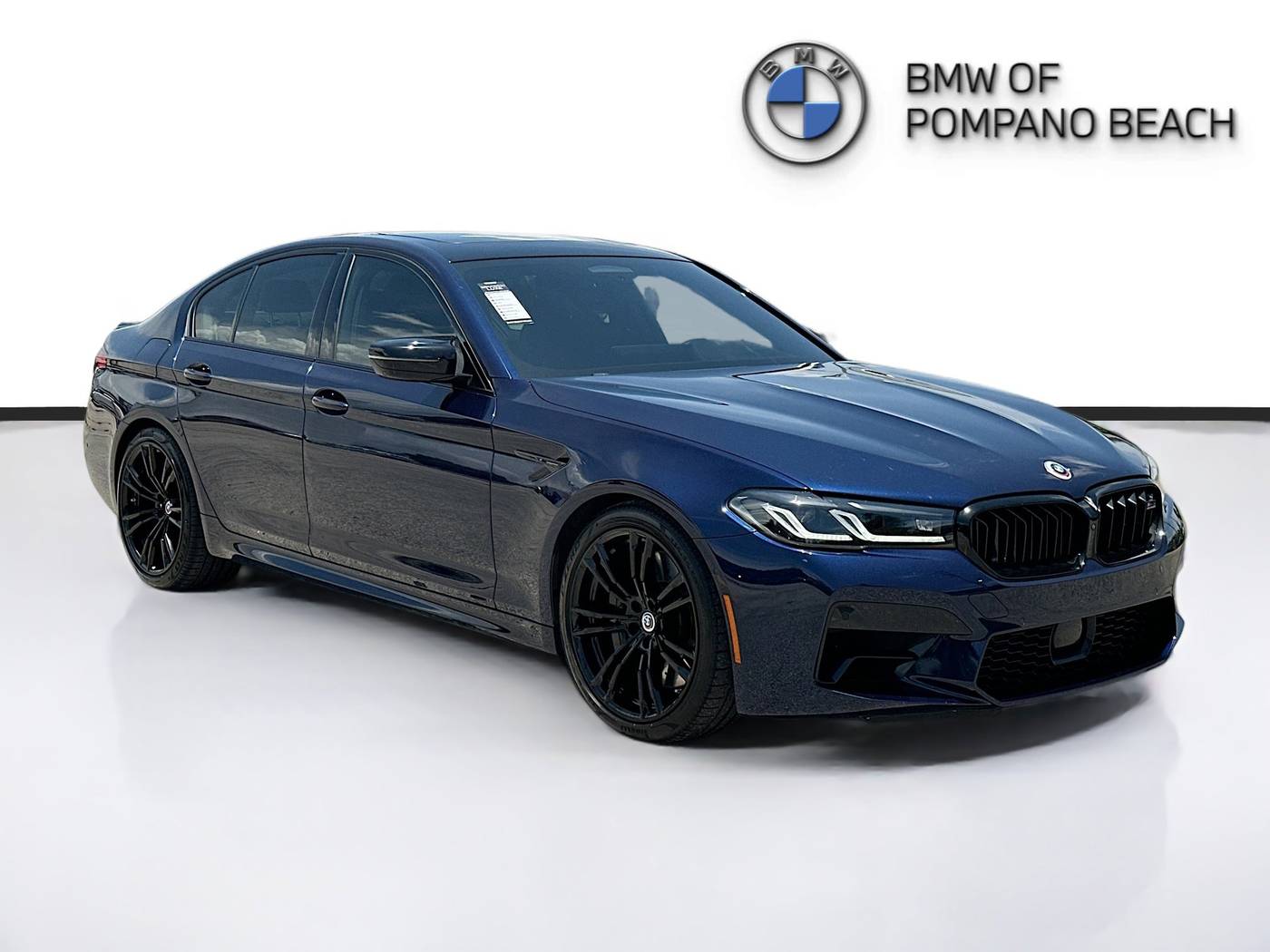 2022 BMW M5