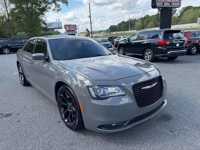 2019 Chrysler 300