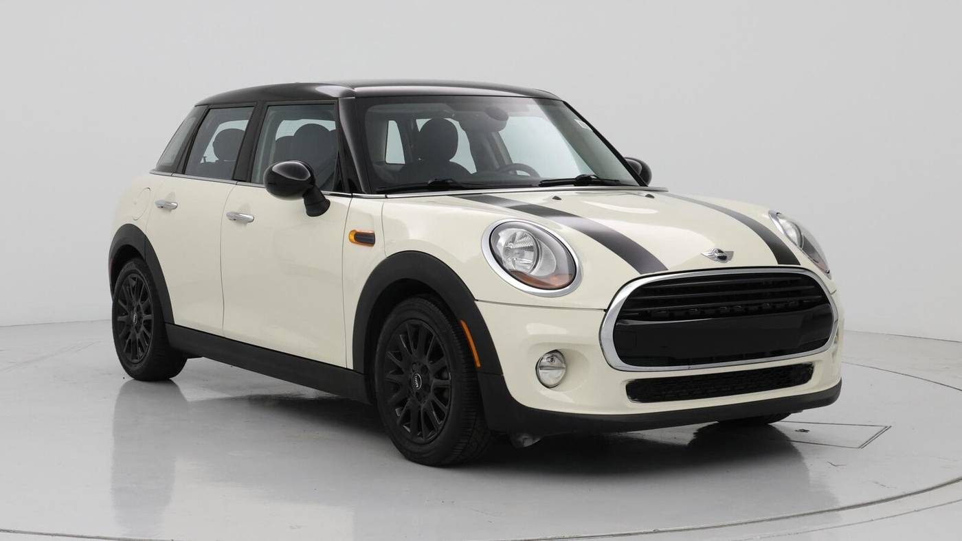2017 MINI Hardtop 4 Door