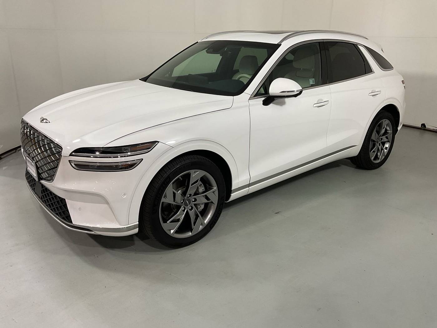 2025 Genesis Electrified Gv70