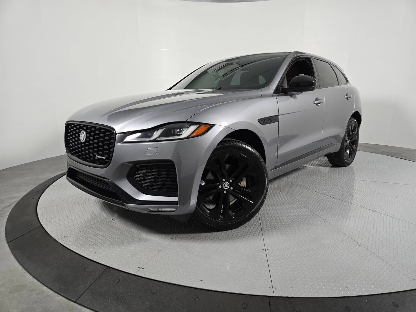 2024 Jaguar F-pace