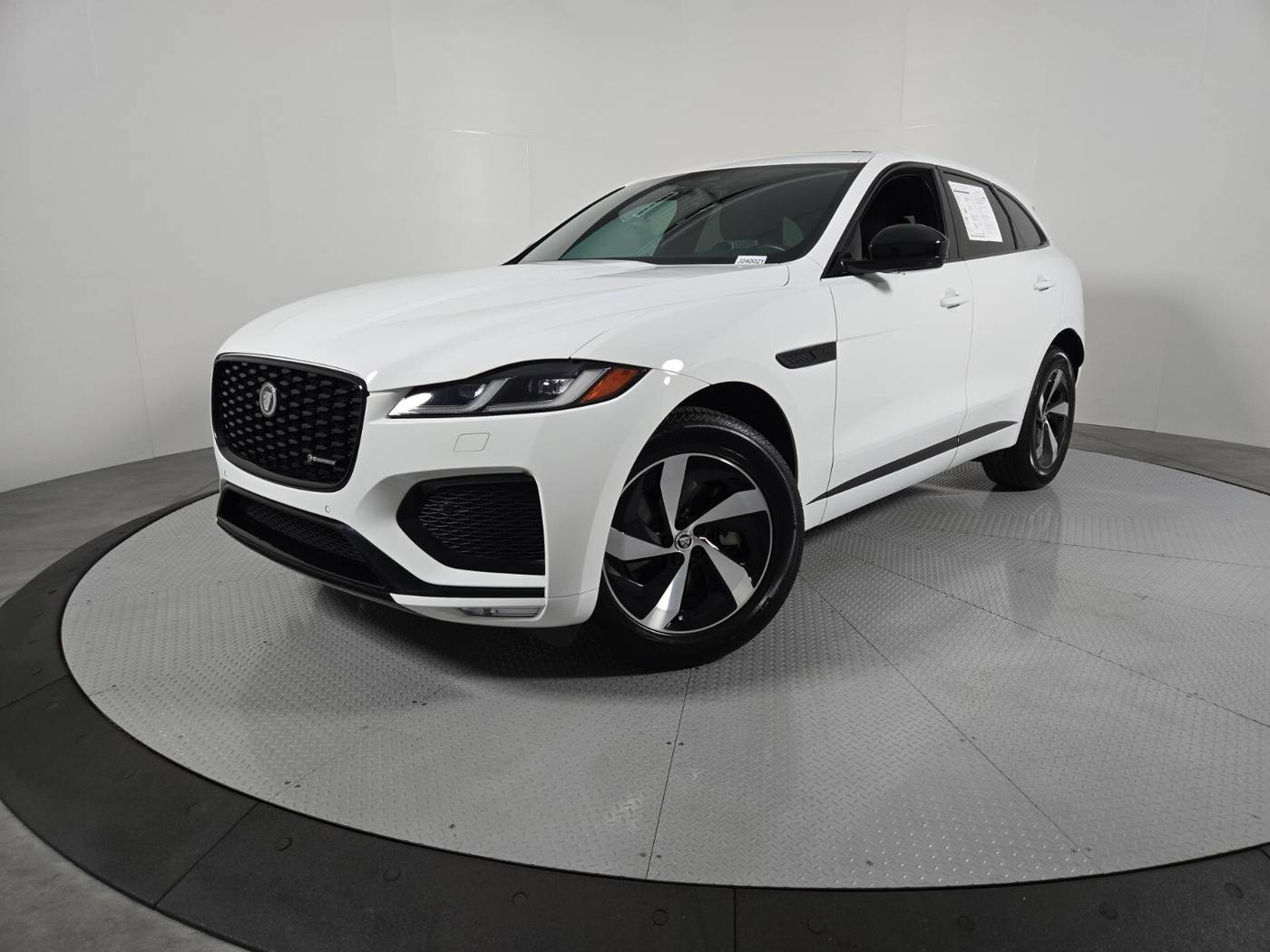 2024 Jaguar F-pace