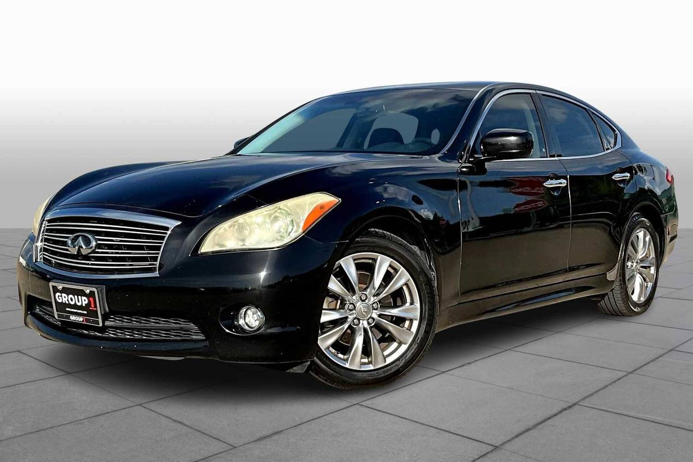 2011 Infiniti M37