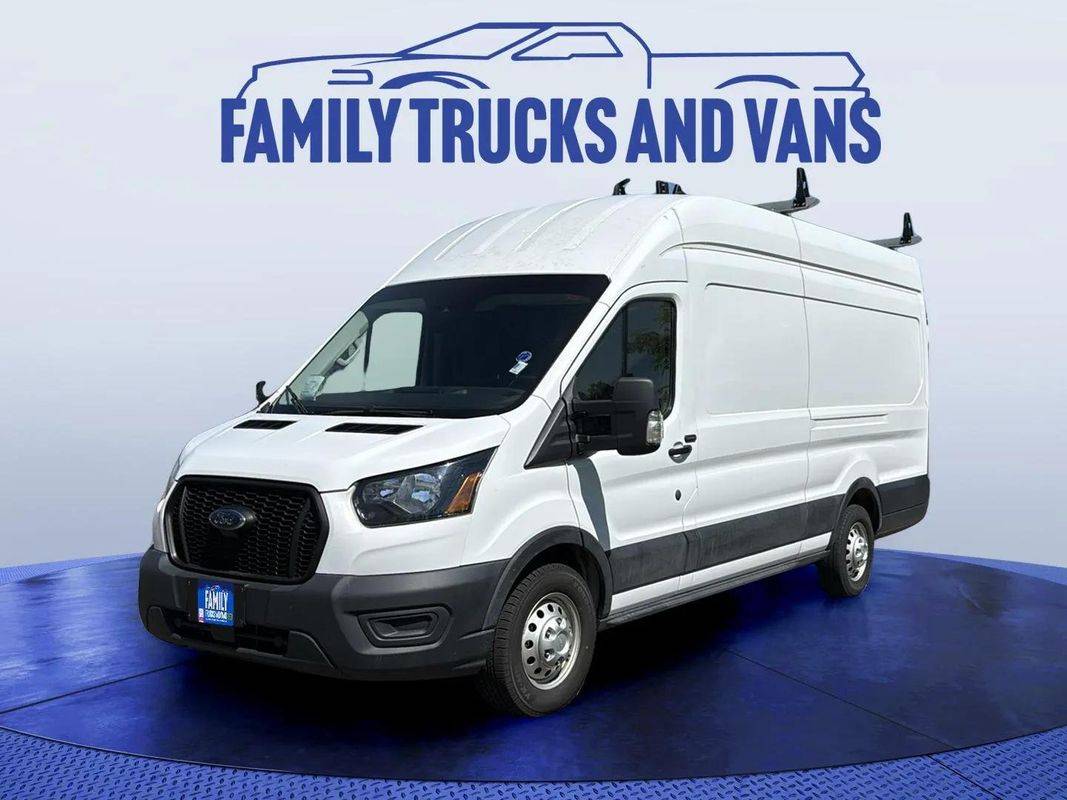 2022 Ford Transit Cargo Van