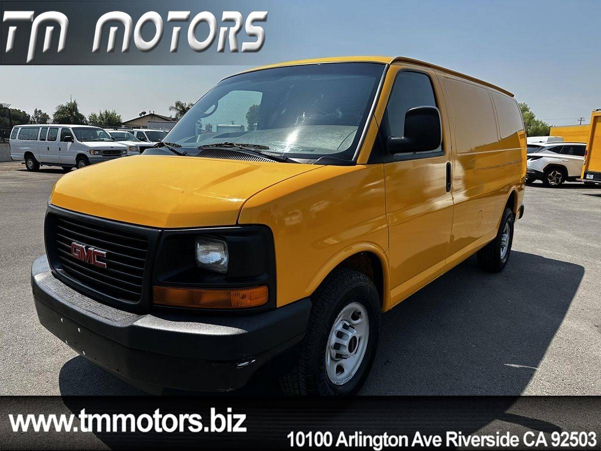 2007 GMC Savana Cargo Van
