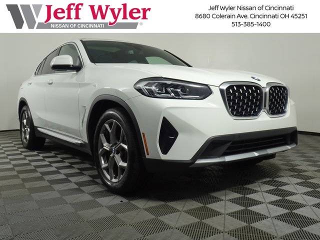 2022 BMW X4