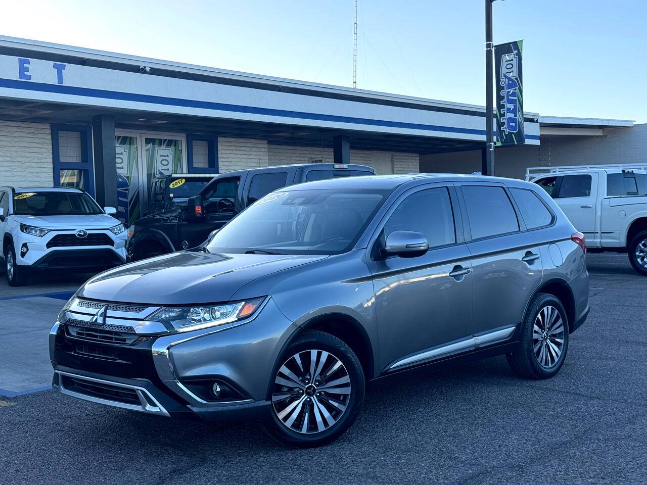 2020 Mitsubishi Outlander