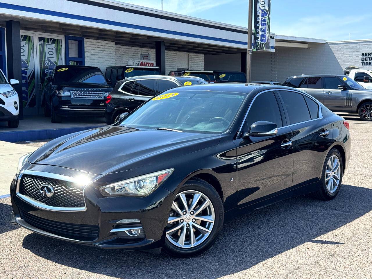 2015 Infiniti Q50