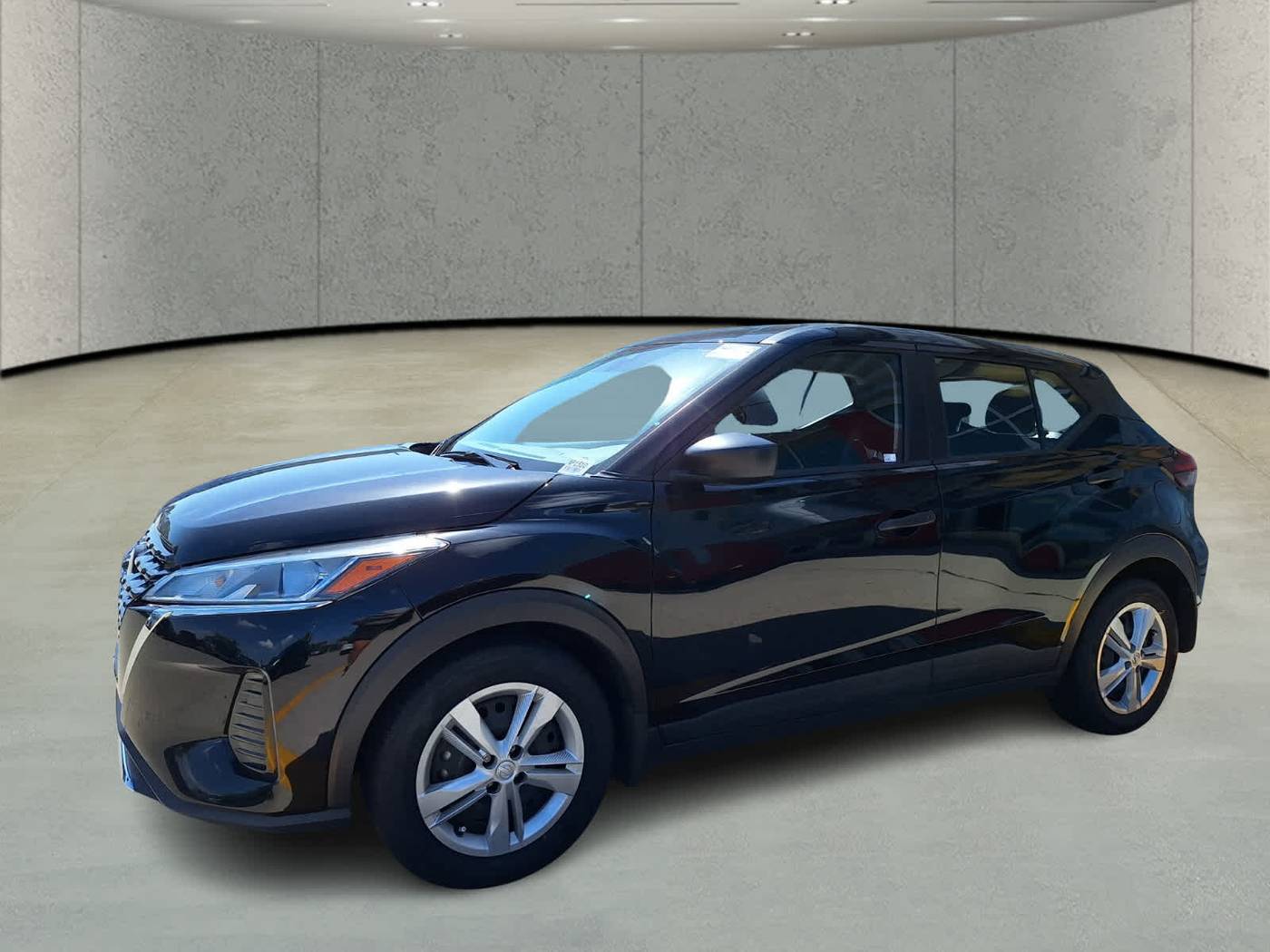 2024 Nissan Kicks