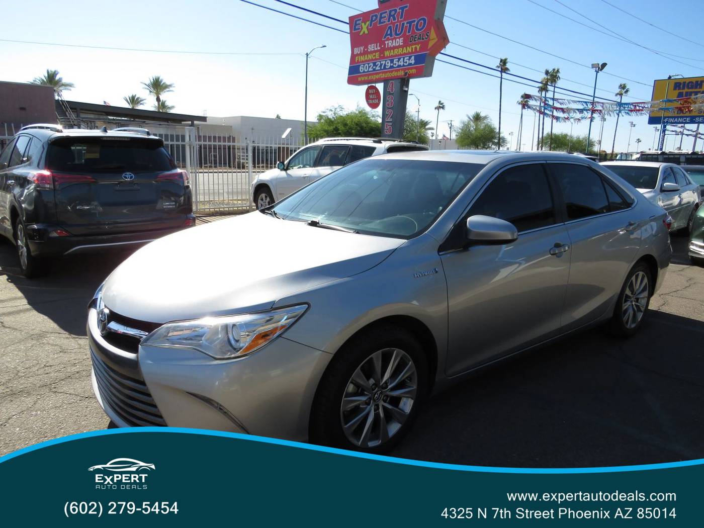 2015 Toyota Camry Hybrid