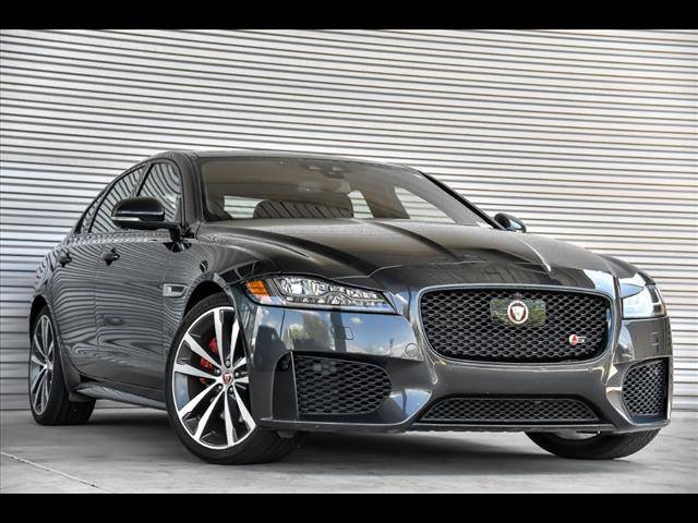 2017 Jaguar XF