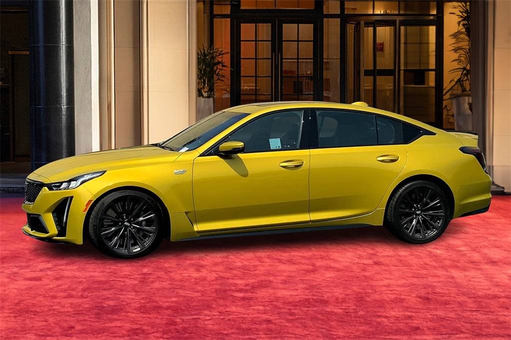 2024 Cadillac Ct5-v