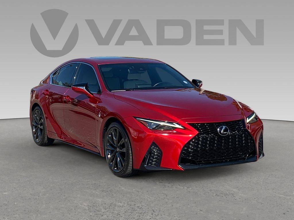 2021 Lexus IS