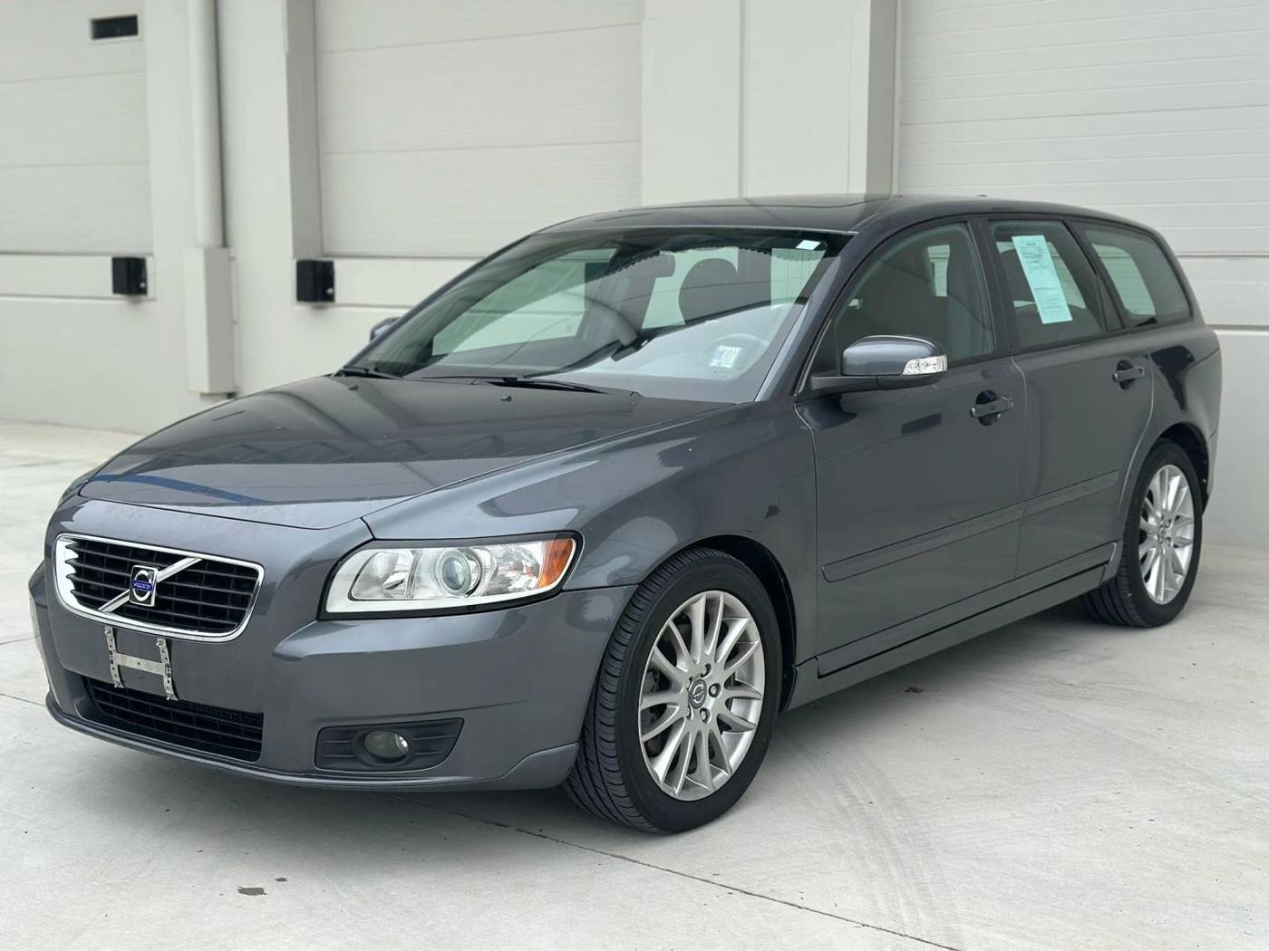 2009 Volvo V50