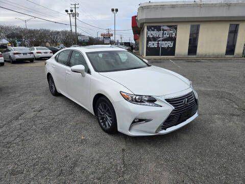 2018 Lexus ES