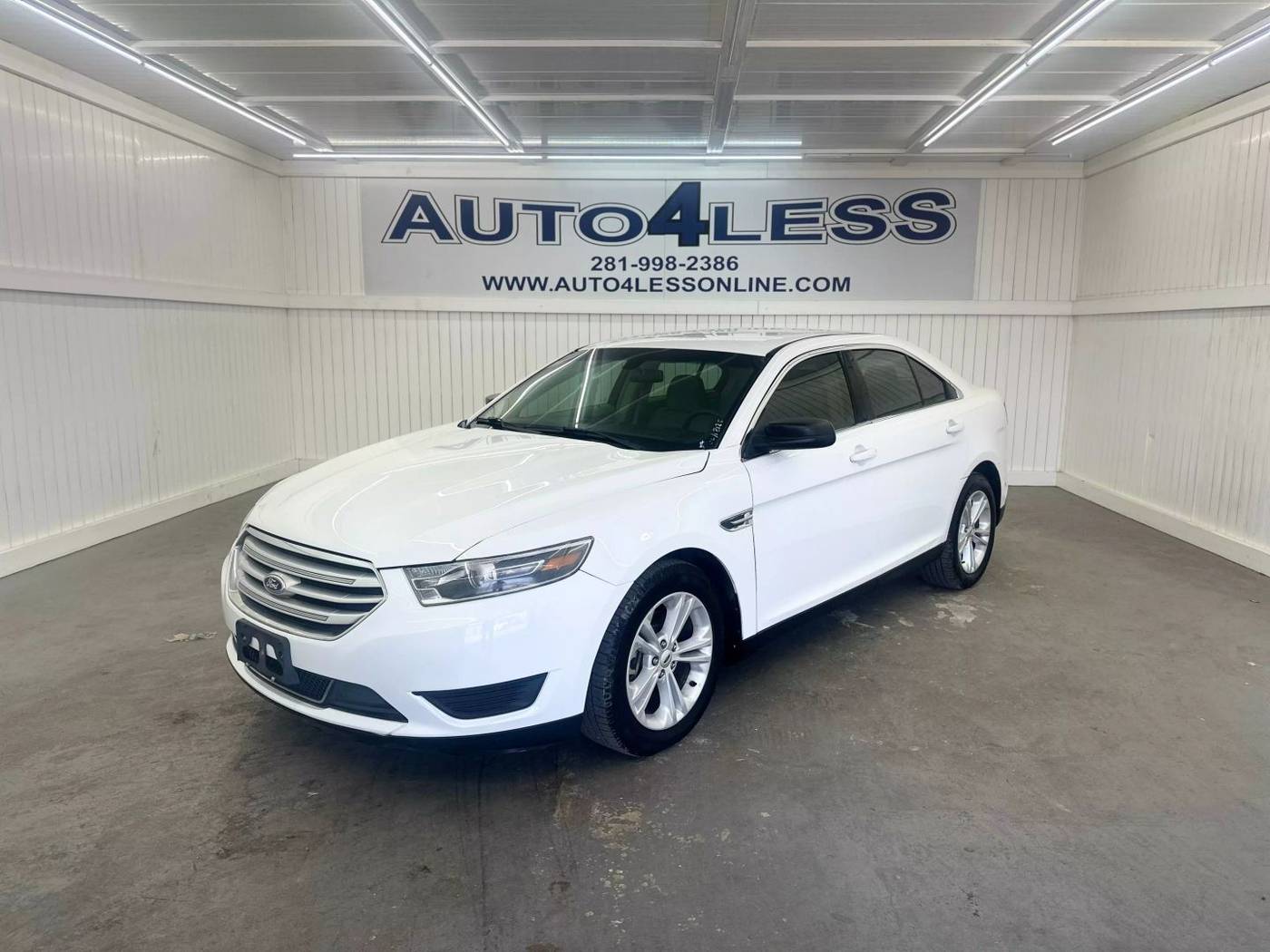 2017 Ford Taurus