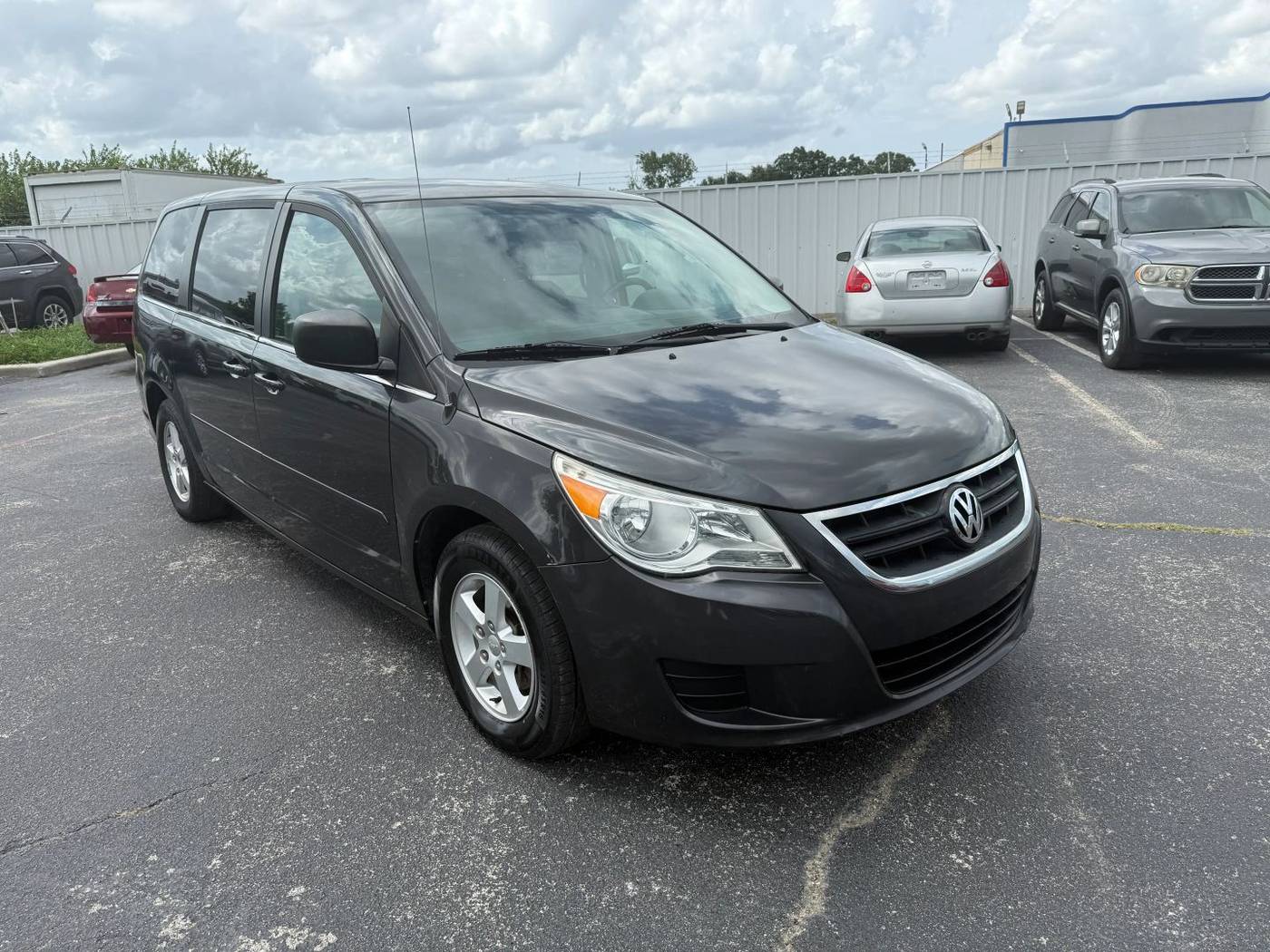 2012 Volkswagen Routan