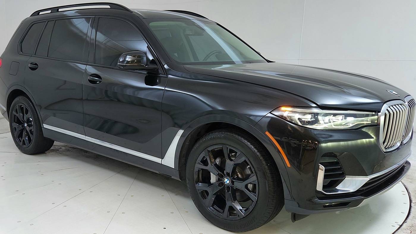 2021 BMW X7