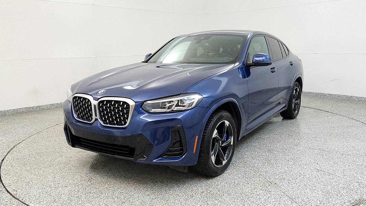 2022 BMW X4