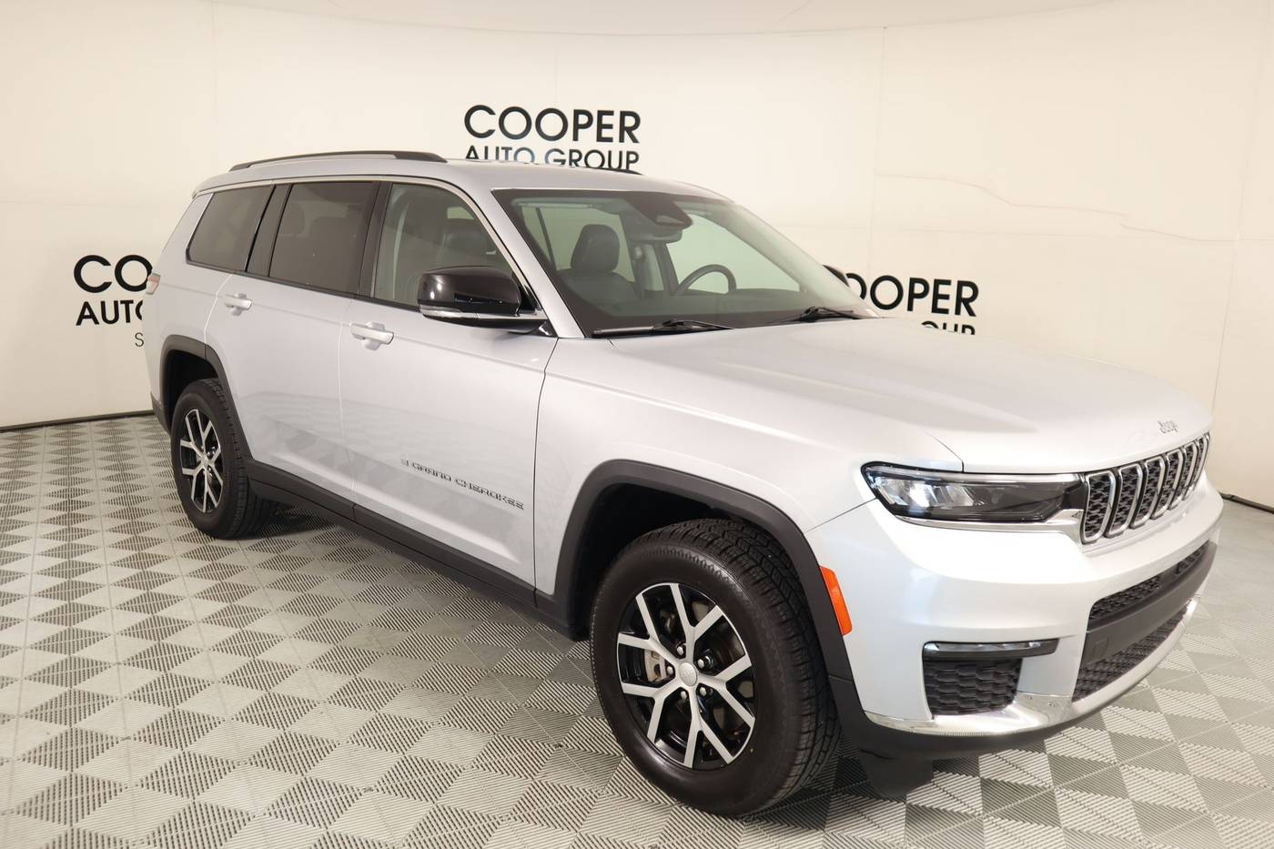 2023 Jeep Grand Cherokee L