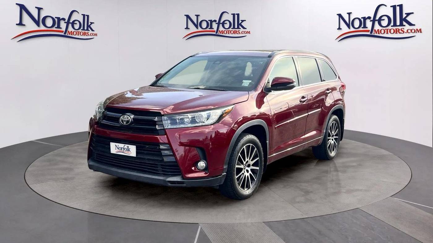 2017 Toyota Highlander