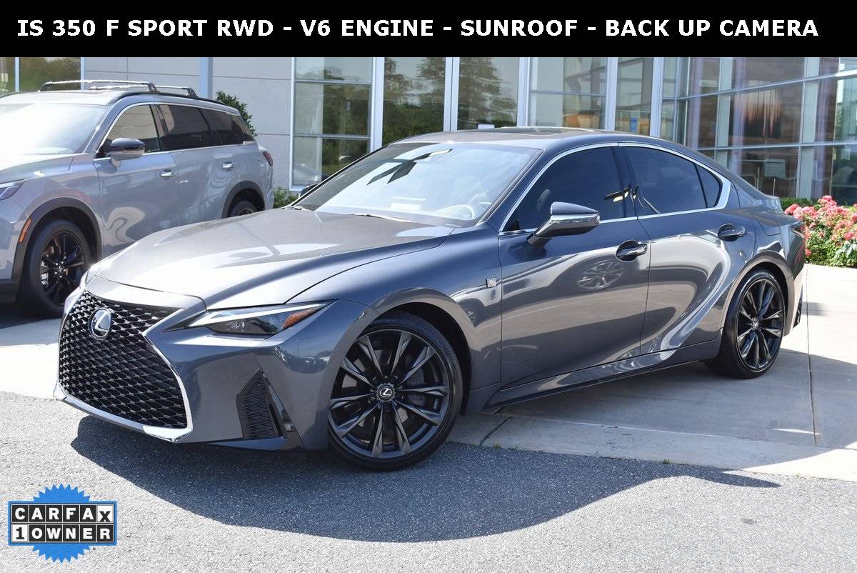 2024 Lexus IS
