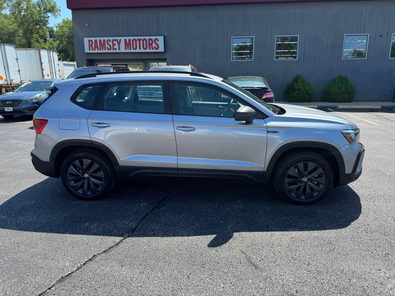 2022 Volkswagen Taos