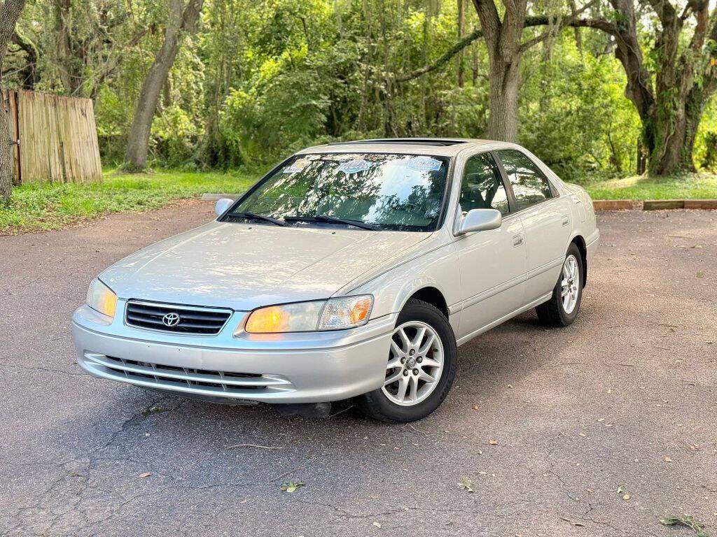 2000 Toyota Camry