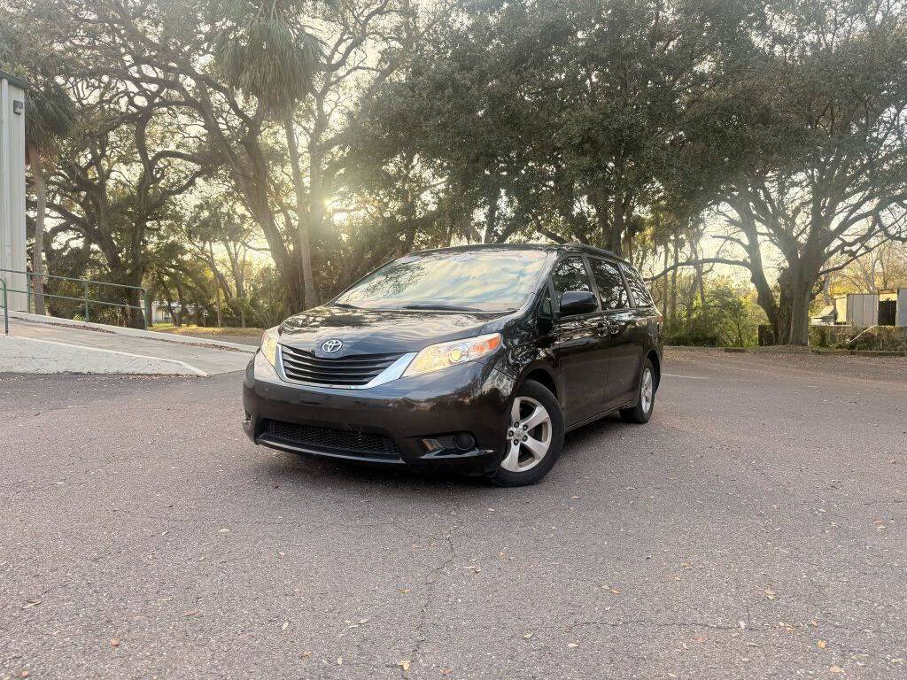 2014 Toyota Sienna