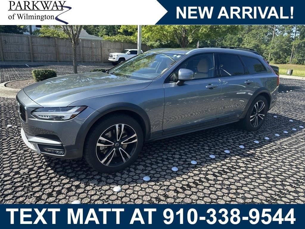 2018 Volvo V90 Cross Country