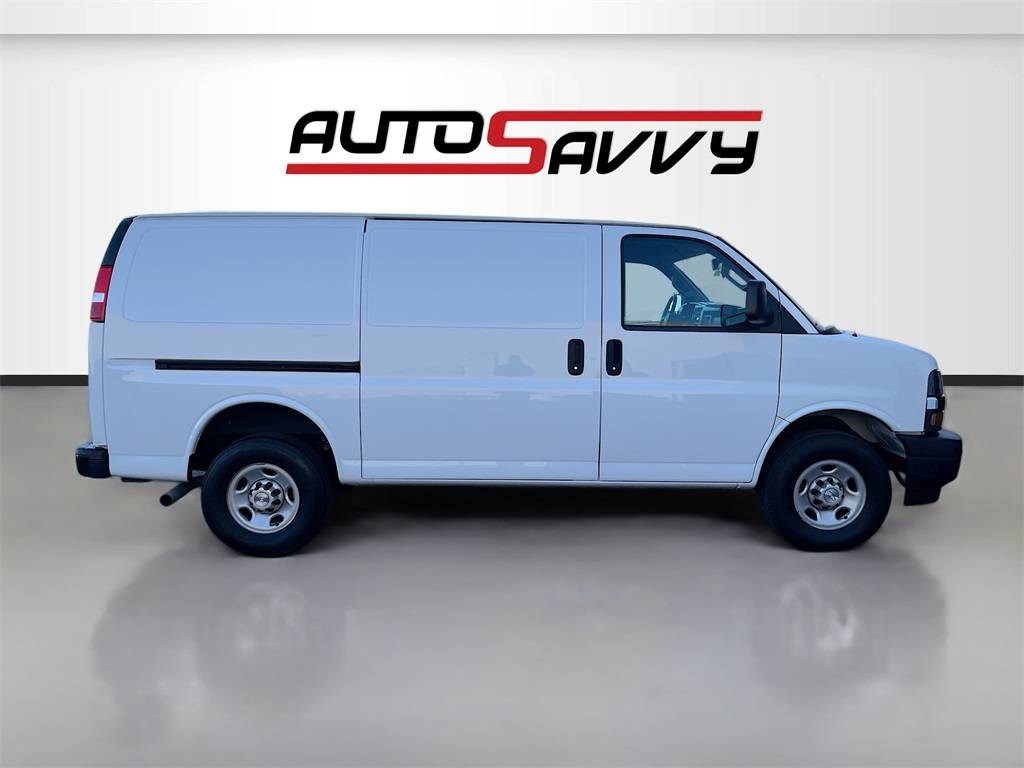 2023 Chevrolet Express Cargo Van