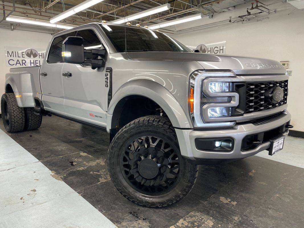 2023 Ford Super Duty F-450 Drw